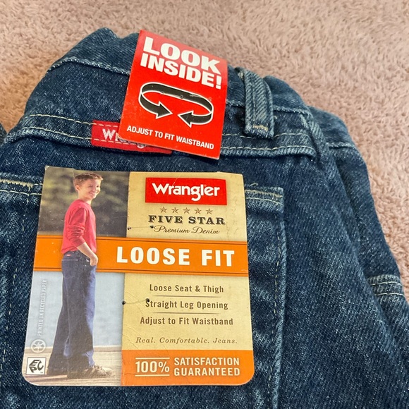 NWT Wrangler Loose Fit Denim Jeans Size 7 Slim Adjustable Waist - Picture 2 of 7